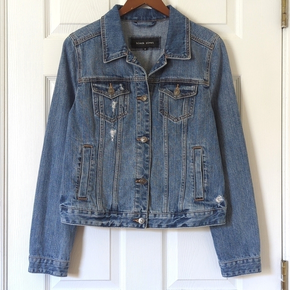 Black Rivet Jackets & Blazers - Black Rivet Classic Medium Wash Distressed Cropped Denim Jean Trucker Jacket M